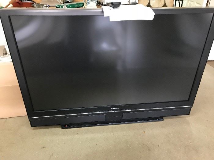 73 " Mitsubishi TV