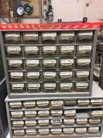 Organizer, shop hardware