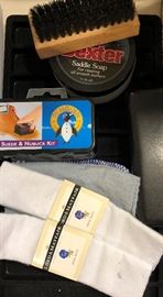 Shoeshine Kit
