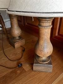 Pair/wood lamps