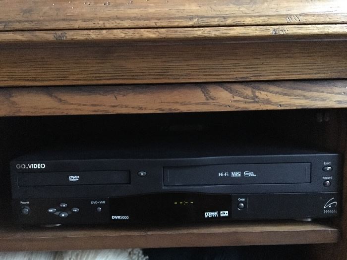DVD/VHS player in one