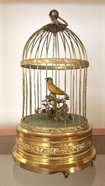 Vintage German mechanical automaton singing bird in brass cage, in working condition!