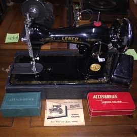 Vintage electric sewing machine. Lenco DeLuxe made in Japan. excellent condition 