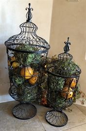 Holland Boone Wire Urns w Decorative Balls