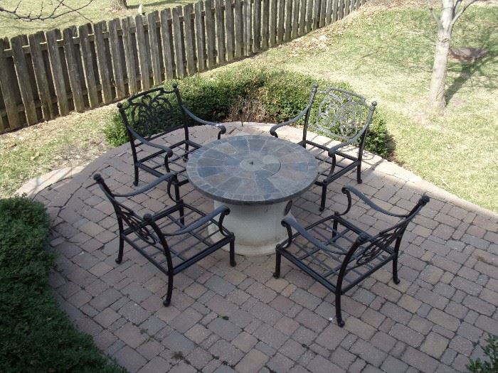 Bella Hanamint patio chairs with firepit
