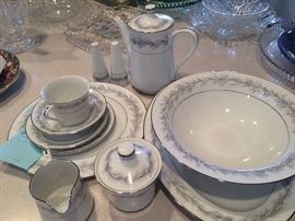 Complete 12 piece style house china set