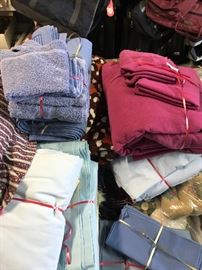 tons of linens 
