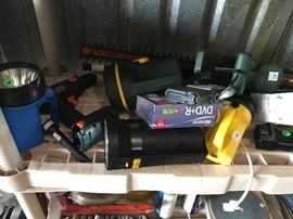 flashlights and tools 