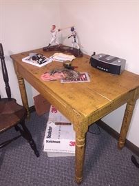 Primitive painter desk/ table