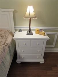 Yellow stone Italian dresser set, view of lamps, view of Broyhill chests