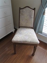 Cute side chair.  Would be great for sewing