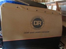 DR lawn and leaf vac