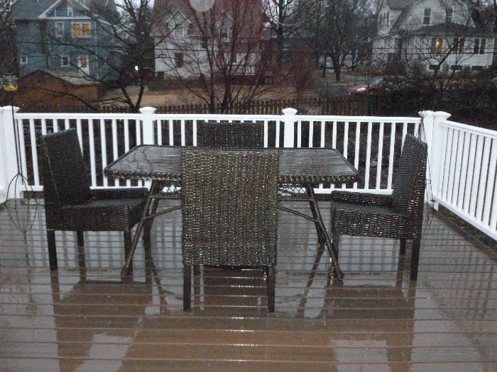 Nice Patio Set w/Umbrella (not shown)