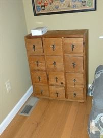 12-drawer cabinet