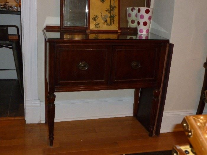 Neat small vintage Mahogany Buffet