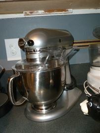 Kitchen Aid Artisan Mixer