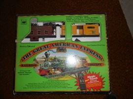 Train set in box