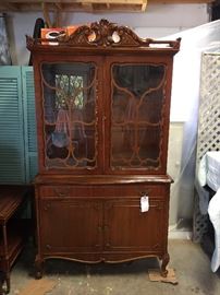 Beautiful detail on this China Cabinet 