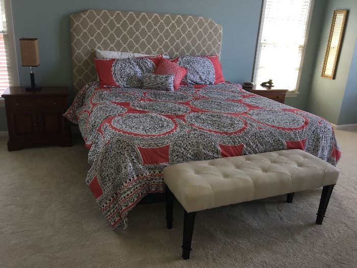 King size headboard and bedding 