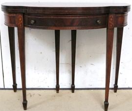 Hepplewhite inlaid lift top game table