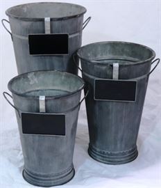 1x3 buckets with labels