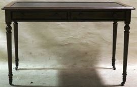 Fluted leg sofa table