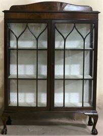 Curio cabinet