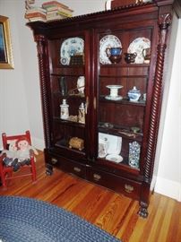 Another stunning cabinet to hold your treasures 