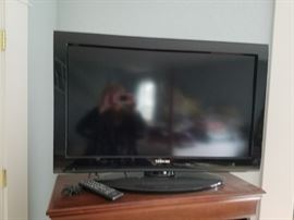 Toshiba Flat Screen - 32" 