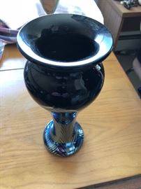 Signed Steven V. Correia 10” Pulled Feather Black Art Glass Vase