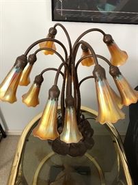 12 Shade Lily Lamp 