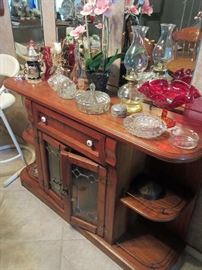 Unusual side piece or server, glass and ceramic decorative items