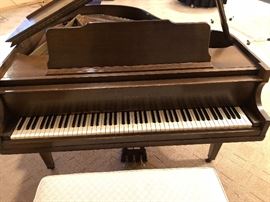 Lester Grand Piano