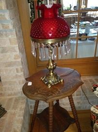 Two-tier table; decorative red lamp