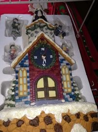 Decorative snow scene pieces