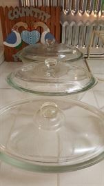 Pyrex and fire king glassware