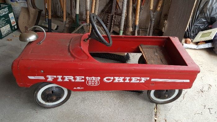 Fire chief #503 pedal car