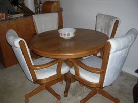 Pedestal dining table and chairs, one leaf