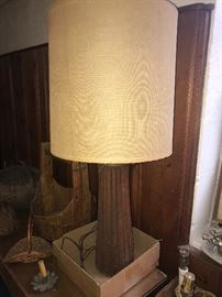 VINTAGE LARGE MID-CENTURY MODERN TEAK LAMP