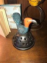 COLLECTIBLE POTTERY BIRD