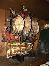 VINTAGE MODEL SHIP