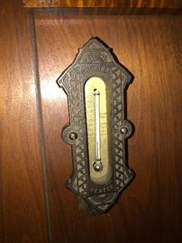 ANTIQUE THERMOMETER
