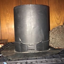 METAL LINCOLN HOT HAT