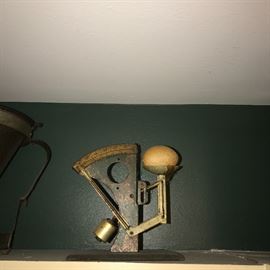 EGG SCALE