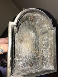 ANTIQUE KNIGHT WARRIOR STATUE