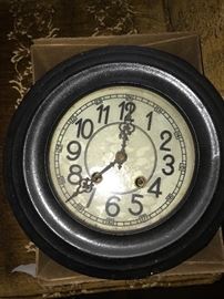 ANTIQUE CLOCK