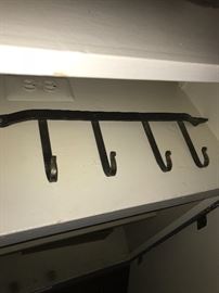 ANTIQUE HEAVY METAL WALL HANGERS / HOOKS