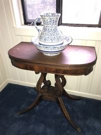 MAHOGANY TABLE