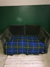 VINTAGE SOFA