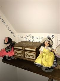 MADAME ALEXANDER DOLLS